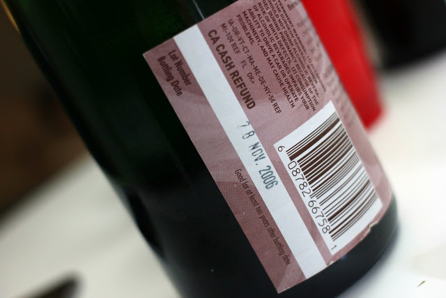 File:28 Nov 2006 - Oude Kriek 750ml.jpg
