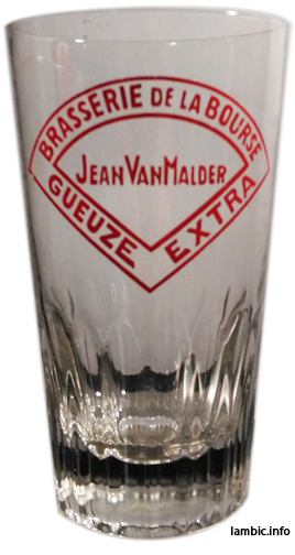 File:Glass four 02.jpg