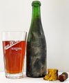 Pre-1978 De Neve Gueuze. Photo: Ben Nevels