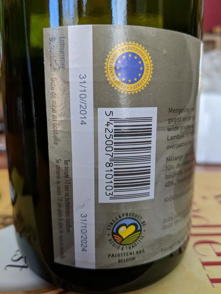 File:3 Fonteinen Geuze 31 October 2014.jpg